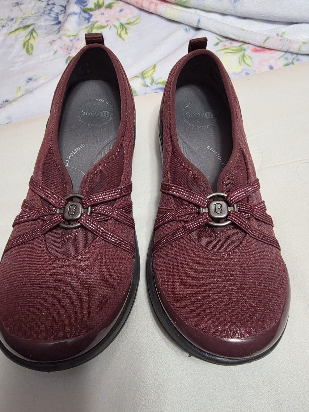 BZEES SHOES